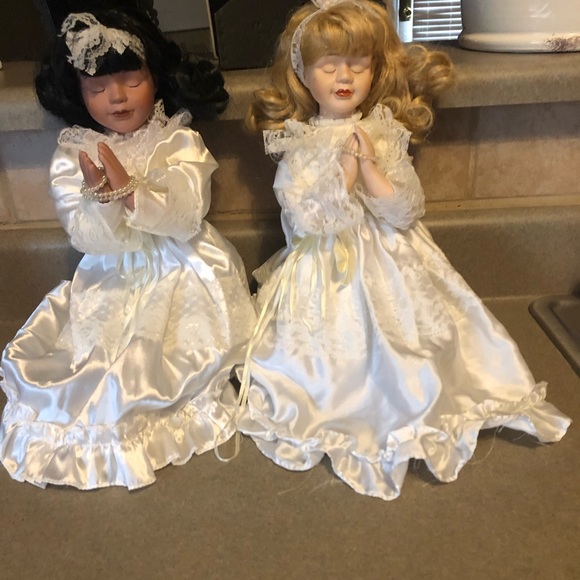 Porcelain Companions - Picture 4 of 8